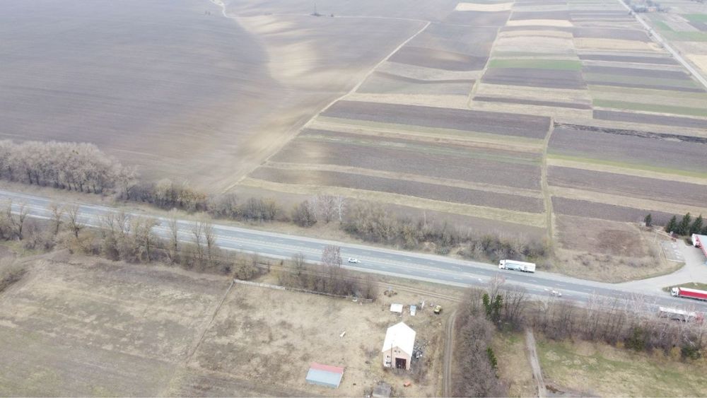 Продаж земельної ділянки в Пирогівцях
