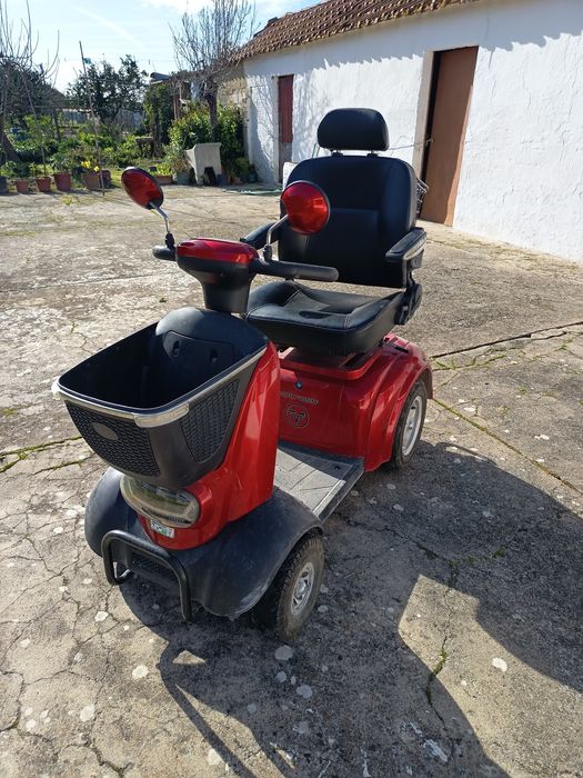 Scooter elétrica para idosos,motivo deixou de ser usada.