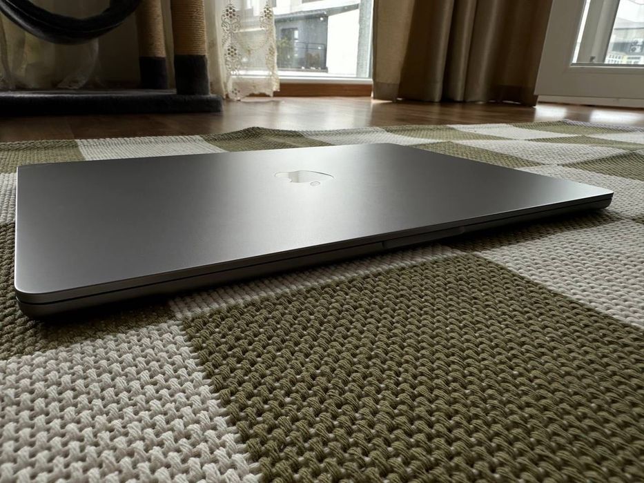 MacBook Air 2023 M2 8GbRam 512SSD (106 циклів)