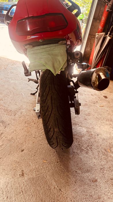Vendo Kawasaki ninja 1999