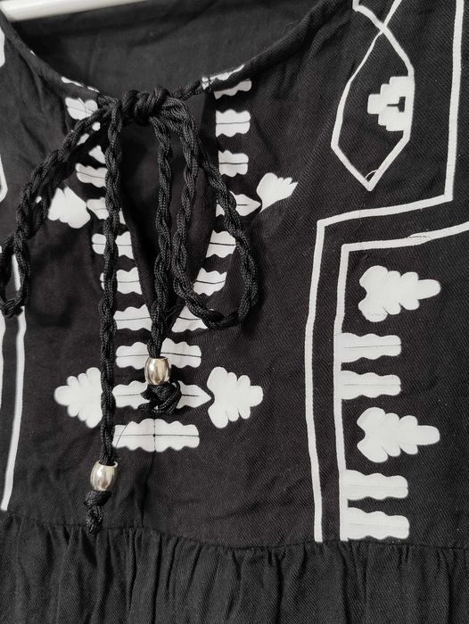 Vestido preto estilo boho detalhes brancos -  Pool, 38