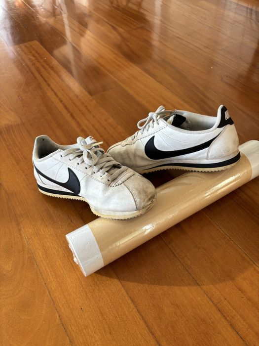 Nike, modelo Cortez, tamanho 40,5