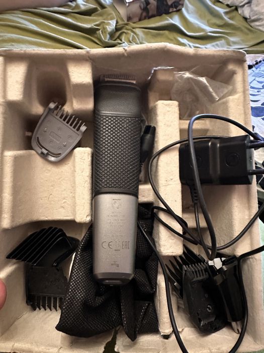 Тример Philips Series 5000
