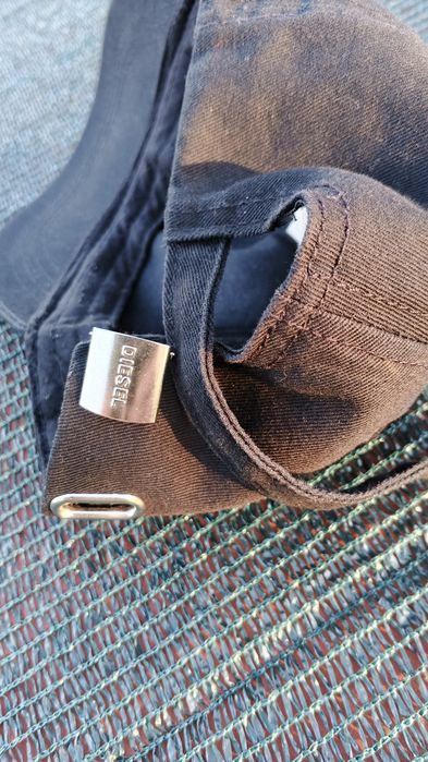 Продам оригінальну кепку diesel black