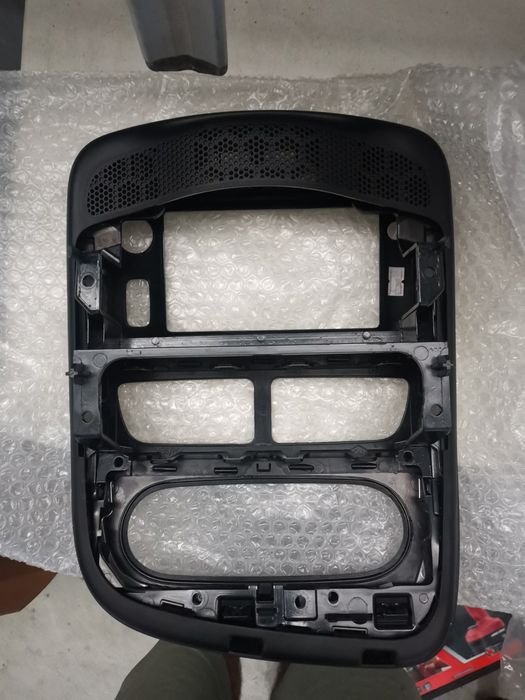 Auto-radio Clio IV