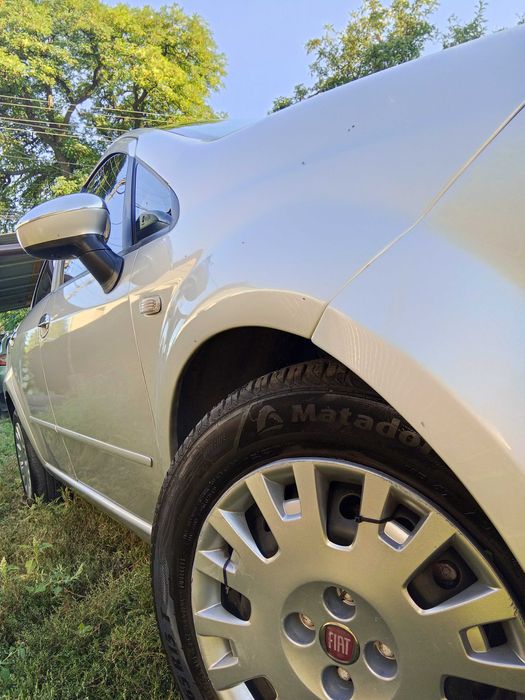 Продам Fiat Linia