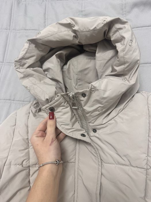 Зимовий довгий пуховик