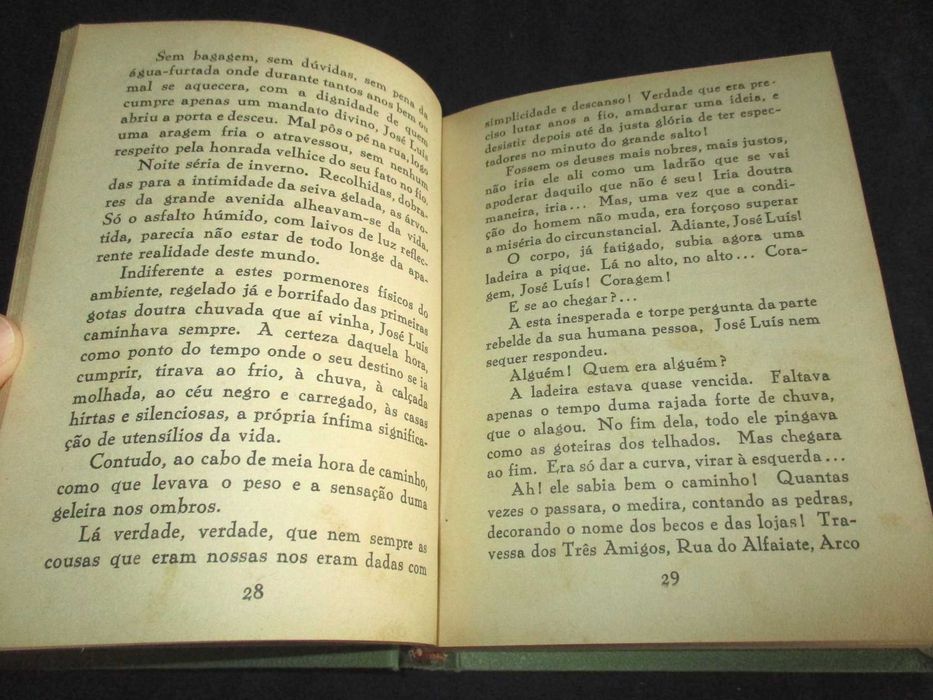 Livro Rua Contos Miguel Torga 3ª edição 1956