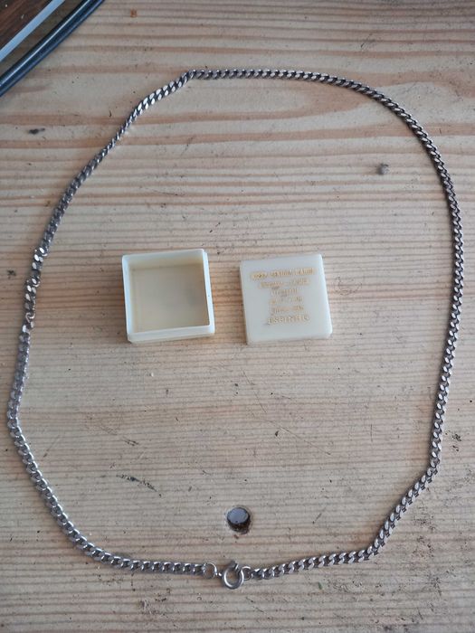 Material de joalharia (em Prata)