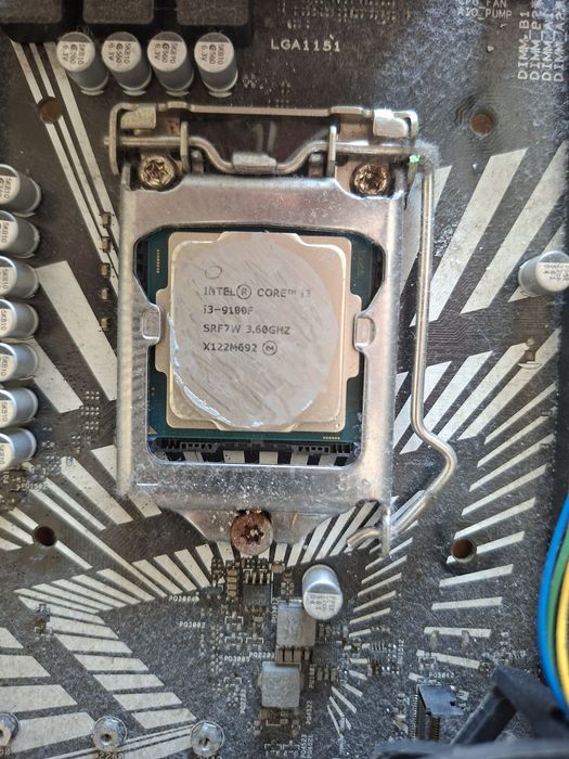 ASUS Prime Z390-P + Processador Intel I3 9100f + 8GB DDR4 Crucial