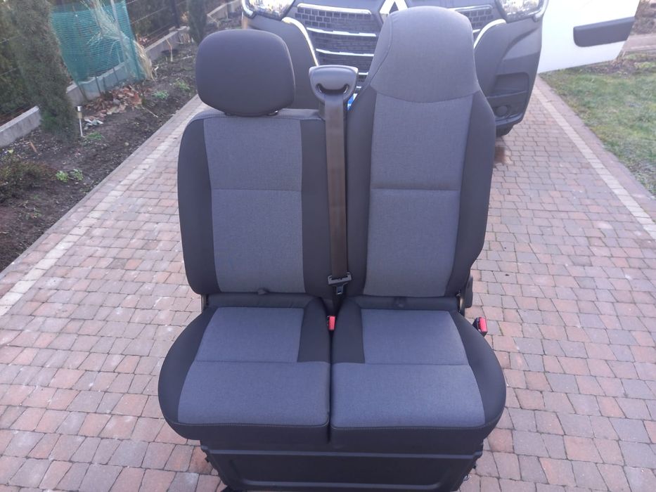 Kanapa podwójna do busa