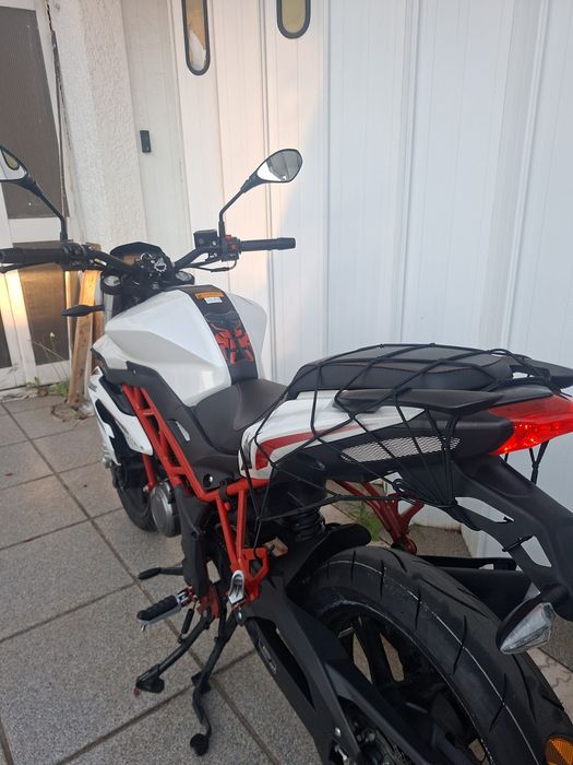 Benelli 125 BN  -  Impecável