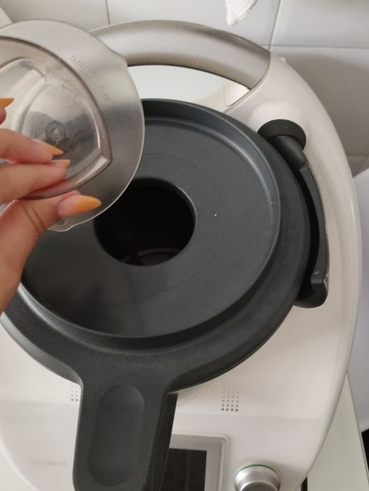 Bimby TM5 c/ todos os acessórios