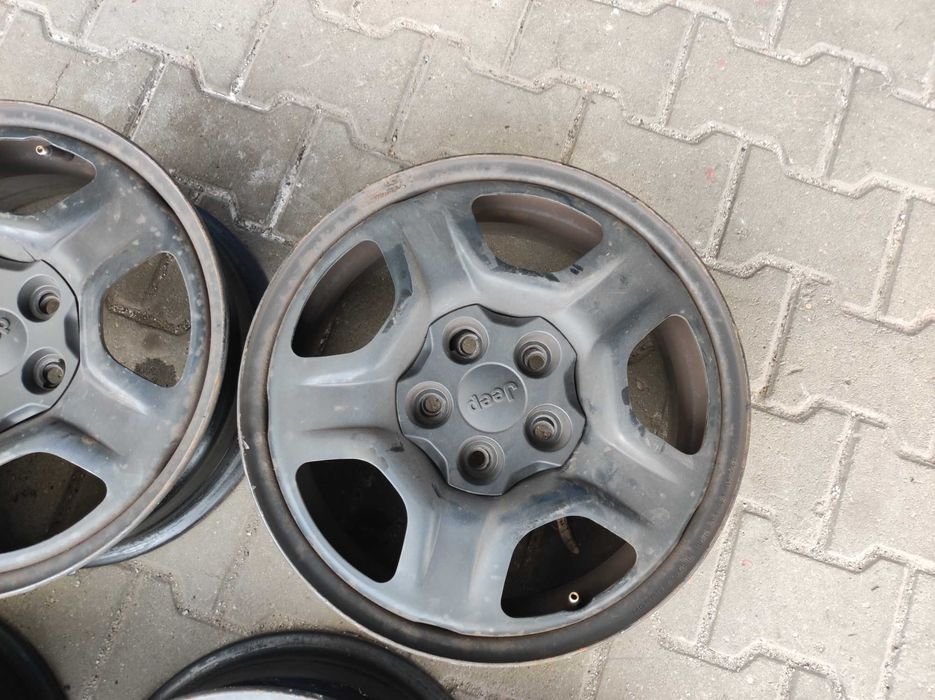 Felgi stalowe + kołpaki 16 5x110 ET40 Jeep Renegade Compas Wysyłka
