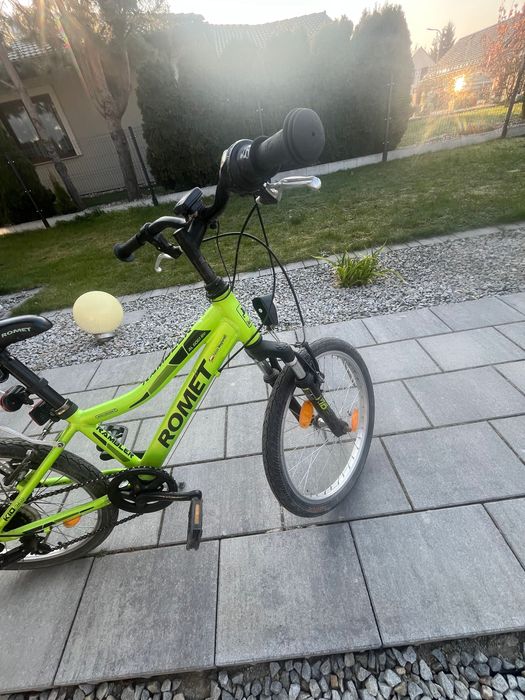 kask rowerowy batman