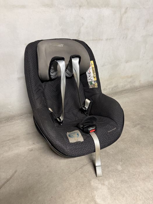 Maxi-Cosi 2wayPearl bezwypadkowy z bazą