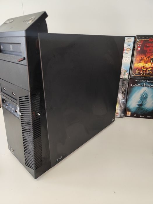 Lenovo ThinkCentre M83 Tower / Intel Core i5-4590 Модель: IQ1X0MS