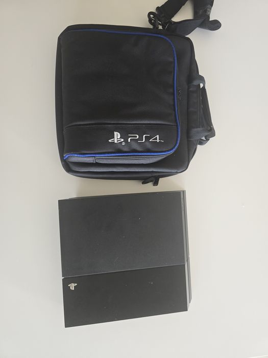 Playstation 4 500g  em óptimo estado