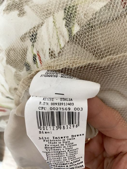 Piękna włoska sukienka letnia