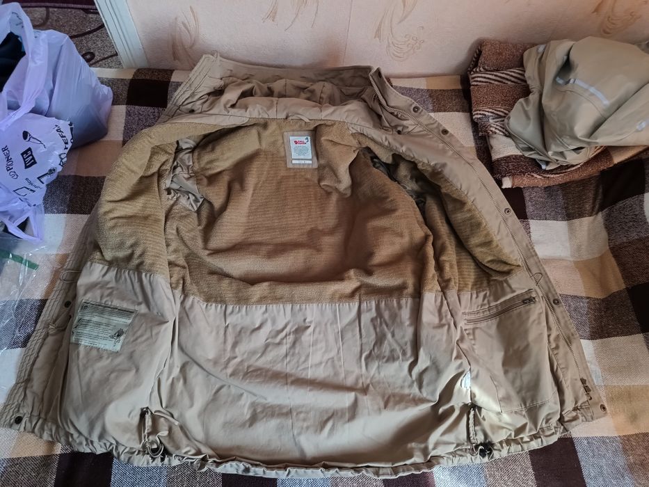 Парка утеплена Fjallraven
