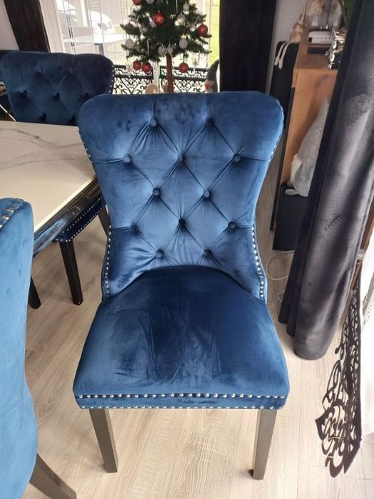 Stół Glamour z krzesłami