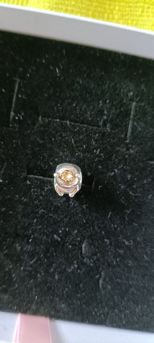 Pandora charsm tt pszczoła