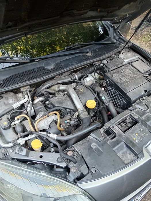 Авто Рено меган 3