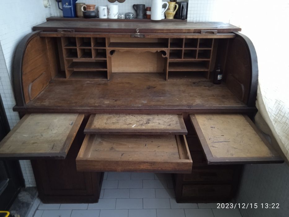 Secretária industrial