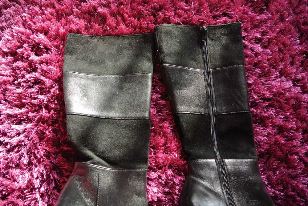 Botas 34 castanho e preto