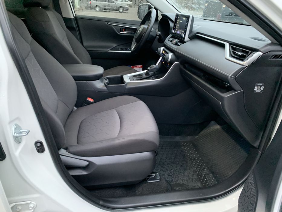 Toyota Rav 4 2021 р.в.