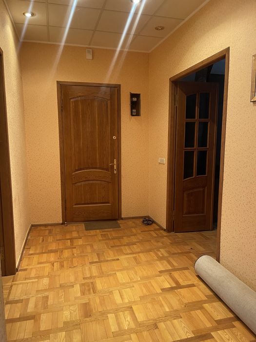 Продам 4 кімнатну квартиру з ремонтом. Від власника!!!