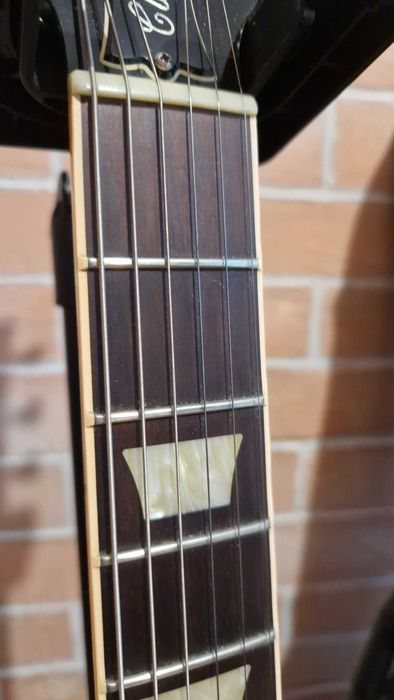 Gibson Les Paul Classic Plus Vintage Sunburst 2011 pickupy Gibson 57