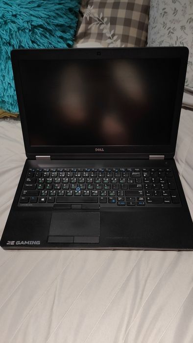 Dell Latitude E5570 i5 6440hq/Radeon R7+hd/16 Ram/370 Gb SSD