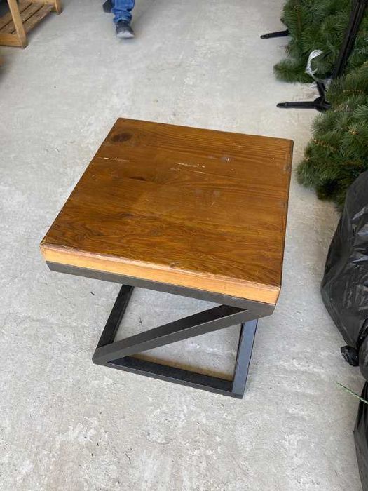 Стулья барные низкие/высокие