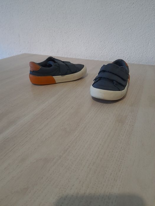 Ténis/ Sapatilhas Zara 24