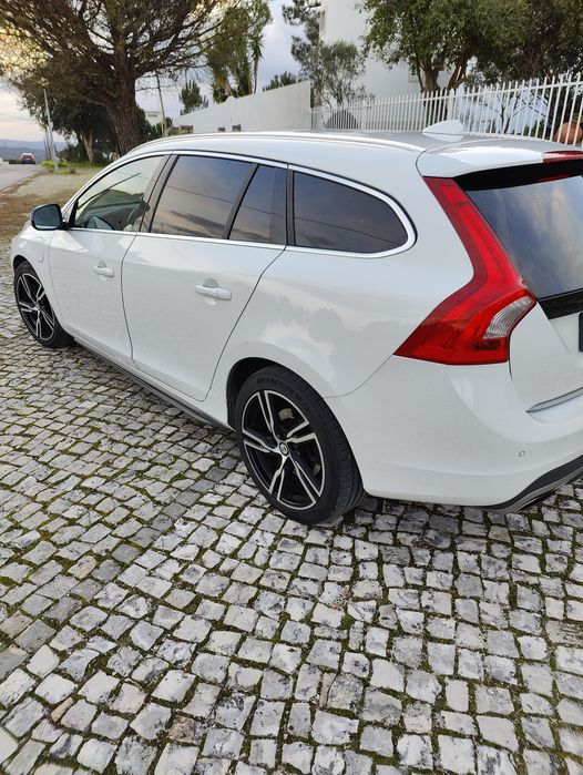 Volvo V60 2.4 híbrido plugin