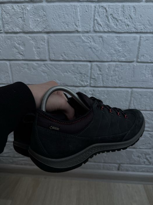 Кросівки Ecco Aspina на gore-tex