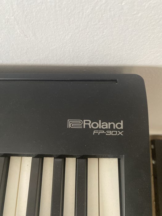 Roland fp30x + stand w cenie