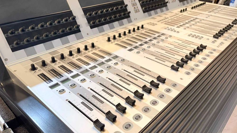 Soundcraft VI400 (Upgrade Oficial) + Local Rack + Stage Box | Sistema Completo Profissional | Flight Cases