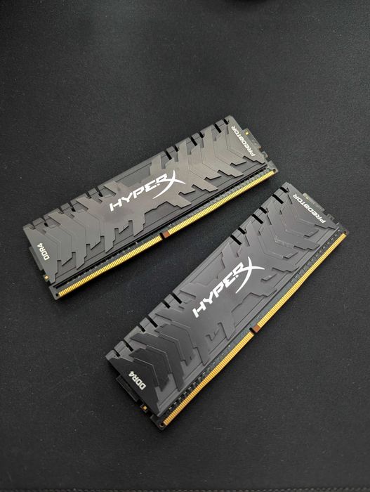 Оперативна пам'ять HyperX DDR4-3000 16384MB (Kit of 2x8192)