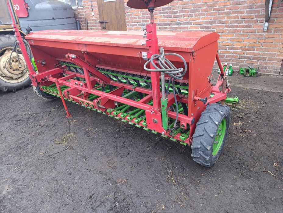 Siewnik zbożowy unia poznaniak