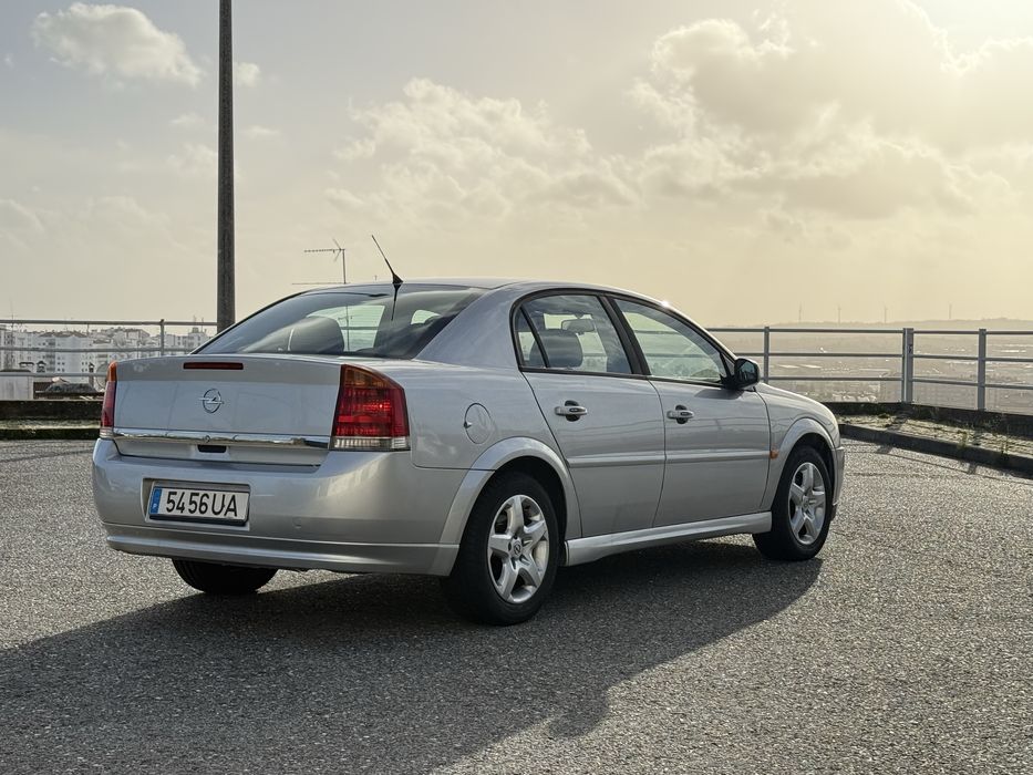 Opel vectra 2.0DTI
