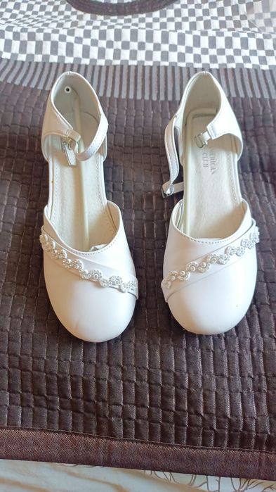 Sukienka/Alba komunijna dla dziewczynki  146 cena kompletu!