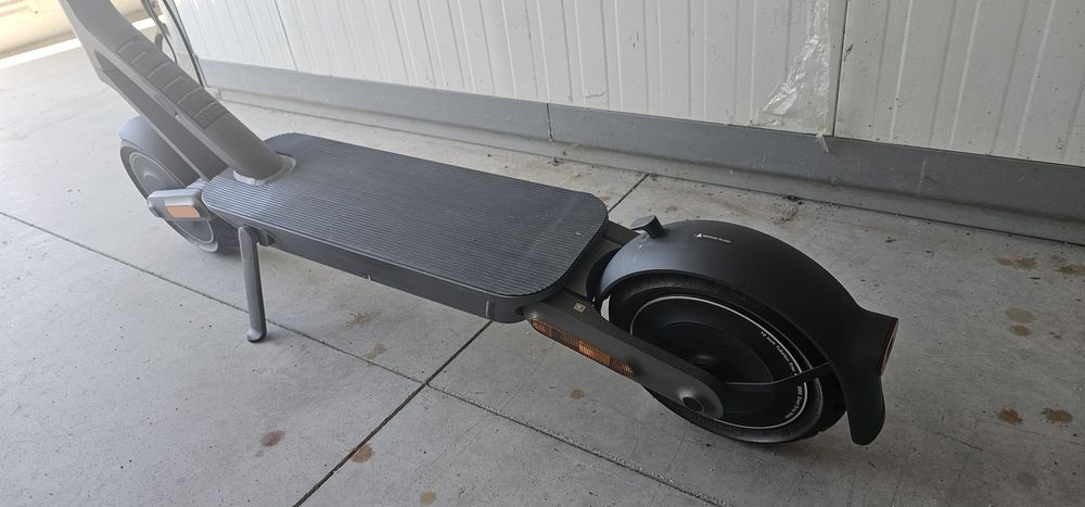 Xiaomi Mi Scooter 4 Ultra