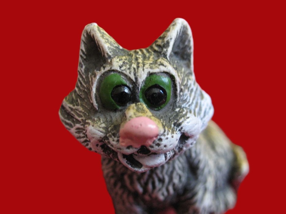 Kot - Stara Figurka - twarda masa - 5 x 5 x 4 cm Rękodzieło