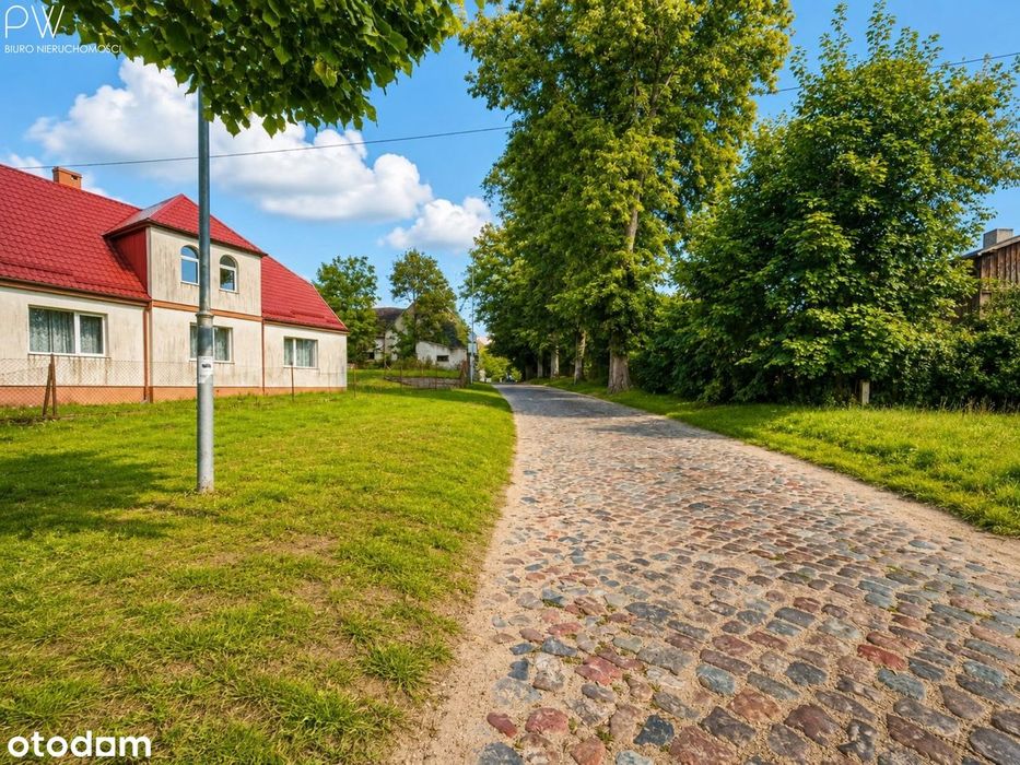 Siedlisko z dużą działką 1km od jeziora