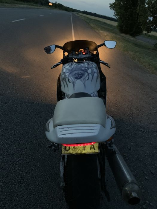 Kawasaki ninja 750