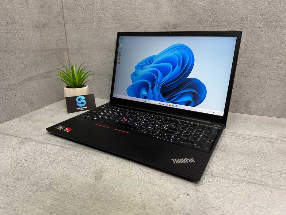 Ryzen 5/256gb ssd/16gb ddr4/Стильний ноутбук Lenovo E15 Gen3