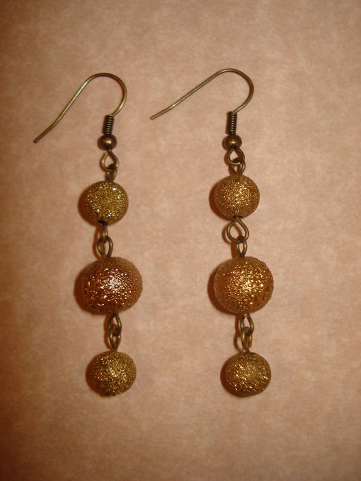 Brincos feitos à mão, compridos / Preço consoante modelo - Novos