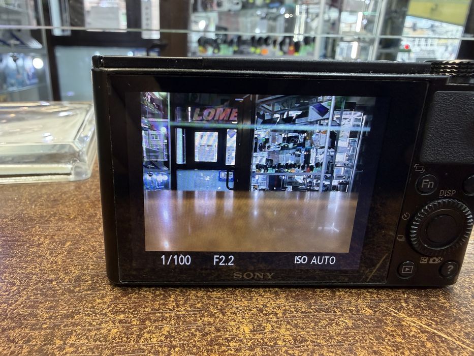 777/ aparat Sony DSC-RX100 20.2MPX